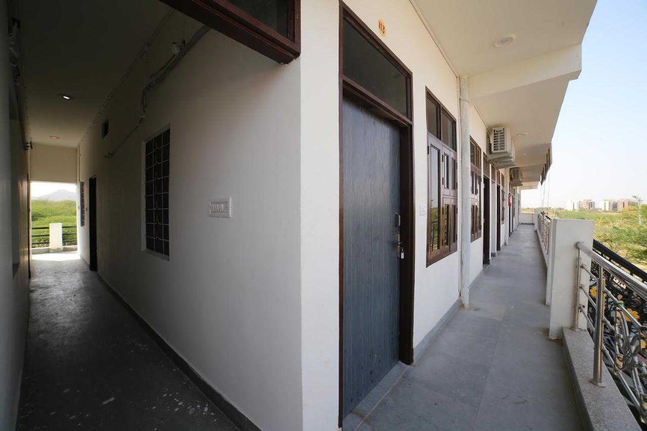 Oyo 37077 Hotel Rawat Ajmer Exterior photo